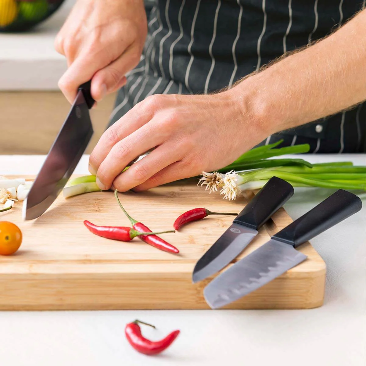 JAPANESE KNIVES 5PCS - Image 3